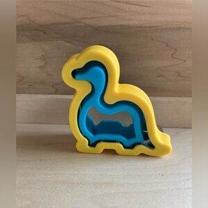 Dinosaur Sandwich Cutter and Sealer, Sandwich Cutter for Kids 2PC  Decruster